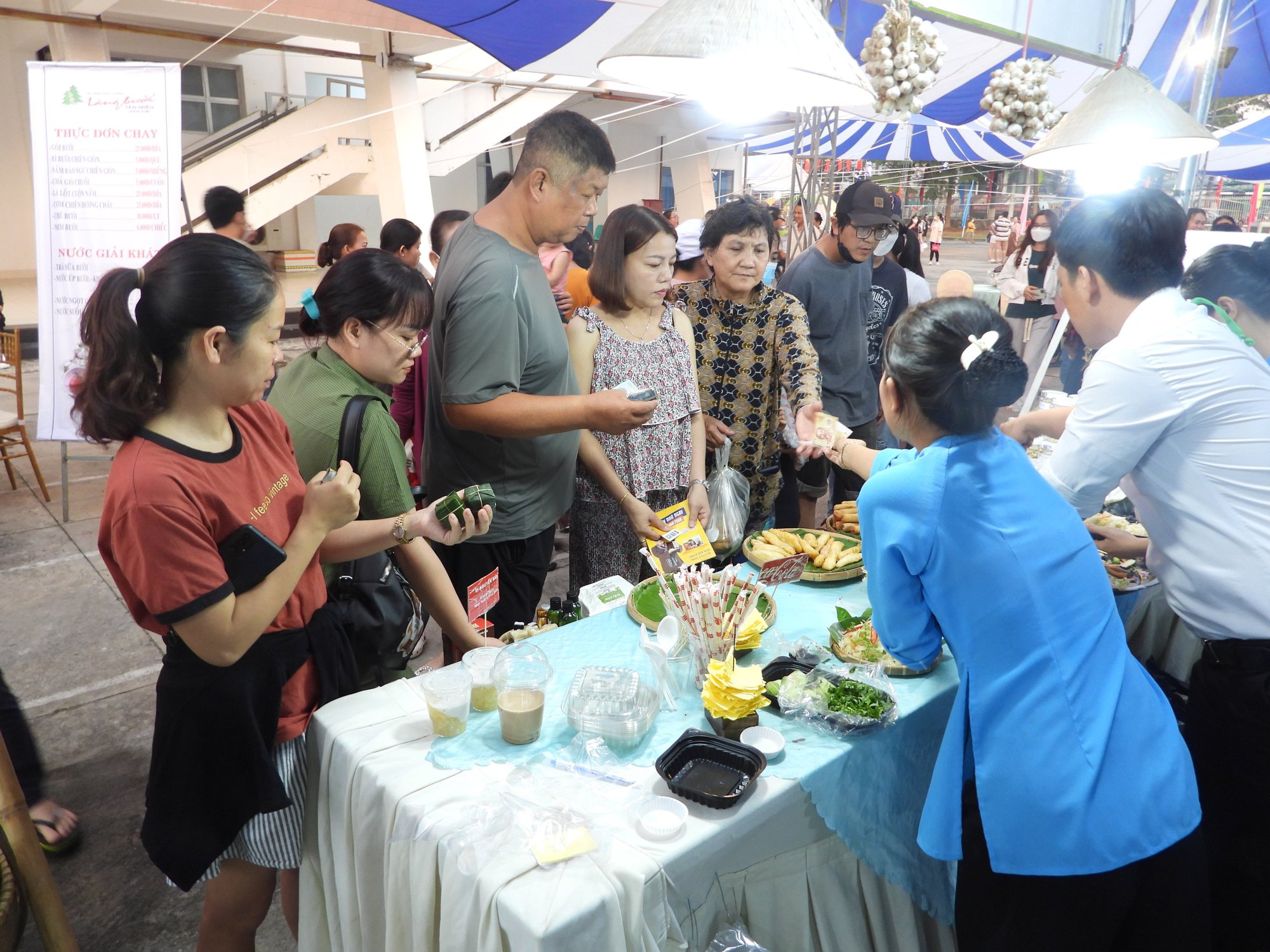 Thưởng thức 188 m&oacute;n chay lạ miệng, gi&aacute; rẻ bất ngờ ở T&acirc;y Ninh - Ảnh 3.