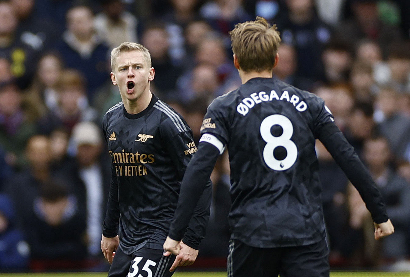 Ngược d&ograve;ng hạ Aston Villa 4-2, Arsenal đ&ograve;i lại ng&ocirc;i đầu Ngoại hạng - Ảnh 6.