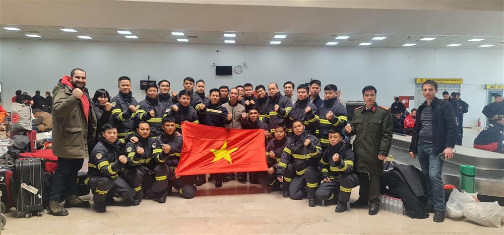 Chiều nay, đo&agrave;n cứu nạn, cứu hộ Việt Nam tại Thổ Nhĩ Kỳ về nước - Ảnh 1.