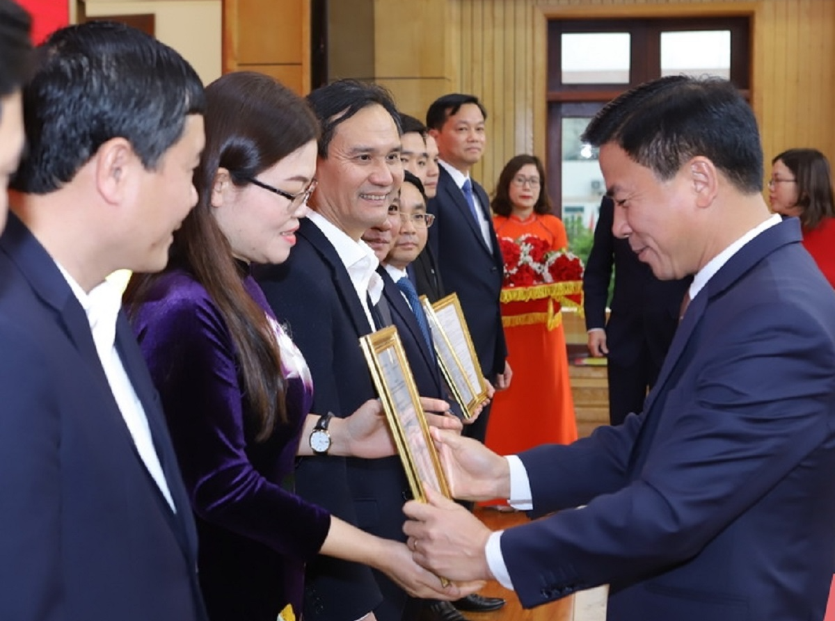 Thanh Hóa điều động, luân chuyển nhiều lãnh đạo chủ chốt cấp sở, huyện