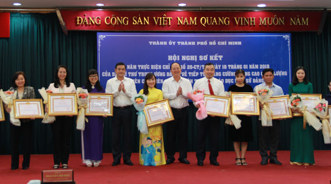 Số hóa công tác nghiên cứu, biên soạn lịch sử Đảng - Ảnh 2.