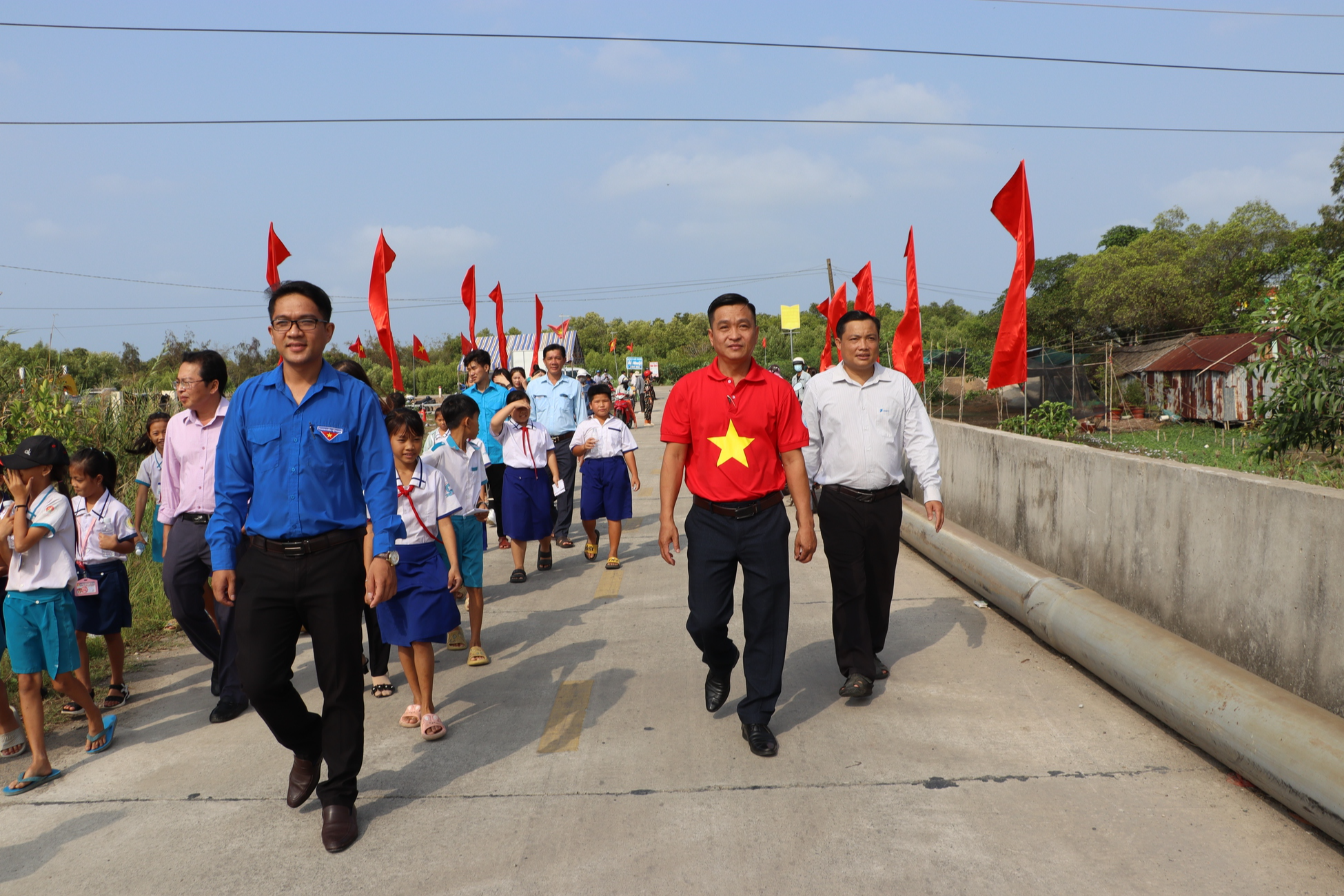 Khánh thành Đường cờ Tổ quốc tại Cà Mau - Ảnh 5.
