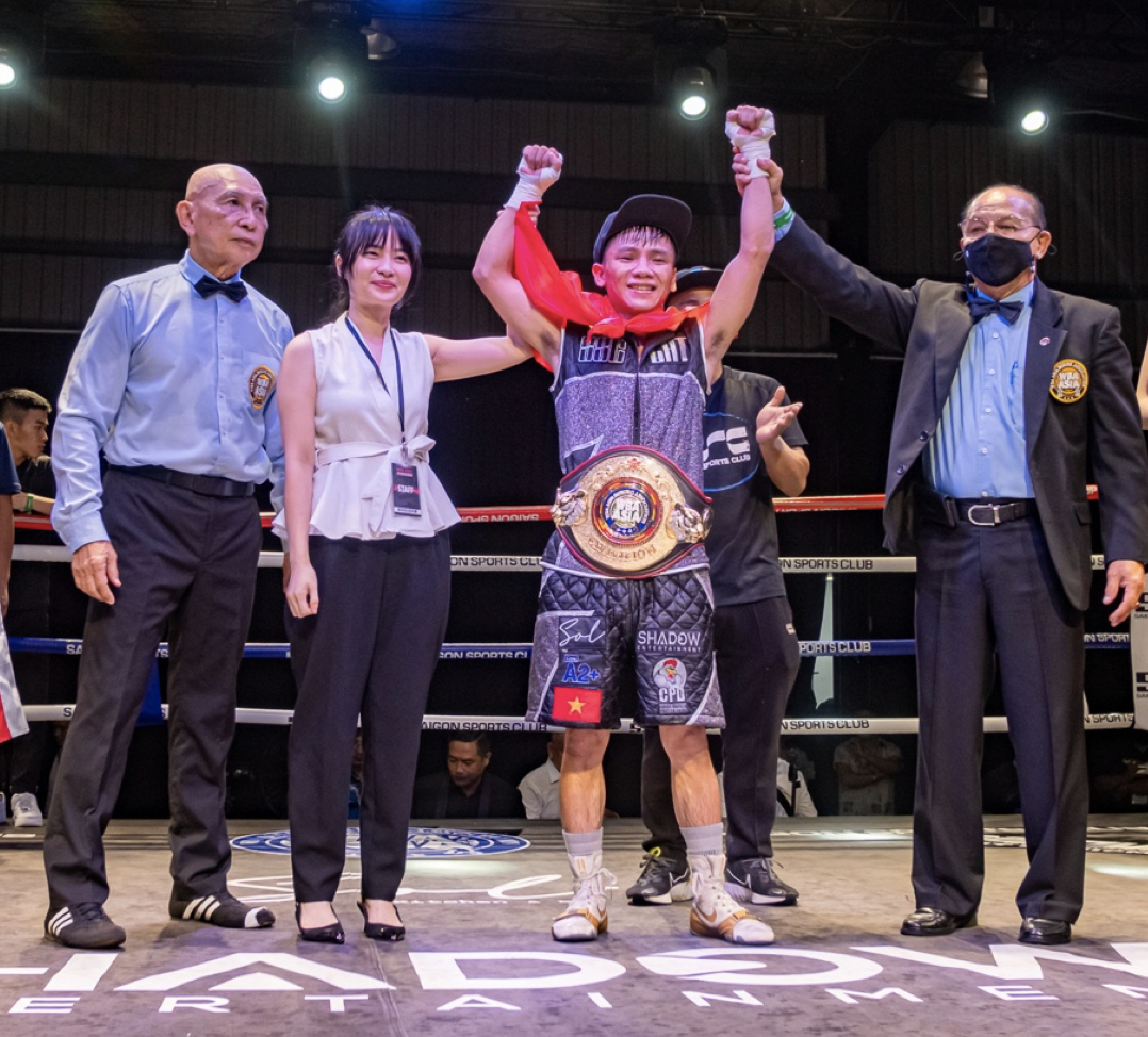 Trương Đ&igrave;nh Ho&agrave;ng thượng đ&agrave;i bảo vệ đai v&ocirc; địch WBA ch&acirc;u &Aacute; - Ảnh 4.