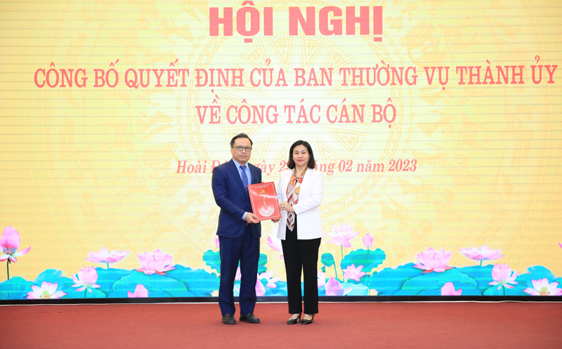 Hà Nội luân chuyển 2 cán bộ chủ chốt