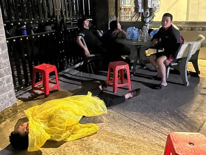 B&igrave;nh Dương: Khổ chủ mất xe vật v&atilde; chờ c&ocirc;ng an giải quyết - Ảnh 4.