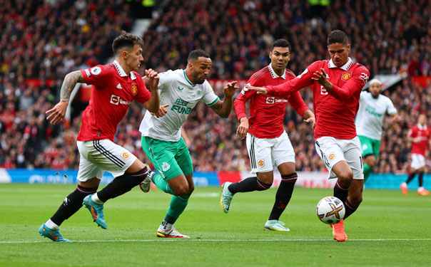 Man United mơ lại thời hoàng kim với League Cup