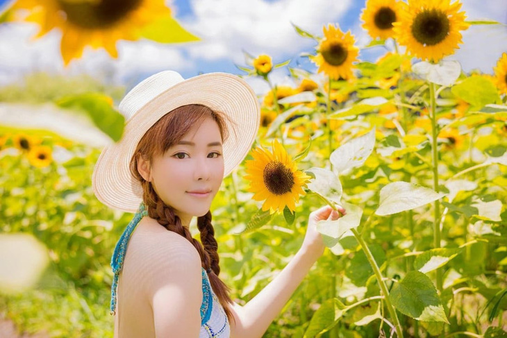 T&igrave;m kiếm phần thi thể người mẫu Th&aacute;i Thi&ecirc;n Phượng trong b&atilde;i r&aacute;c - Ảnh 2.