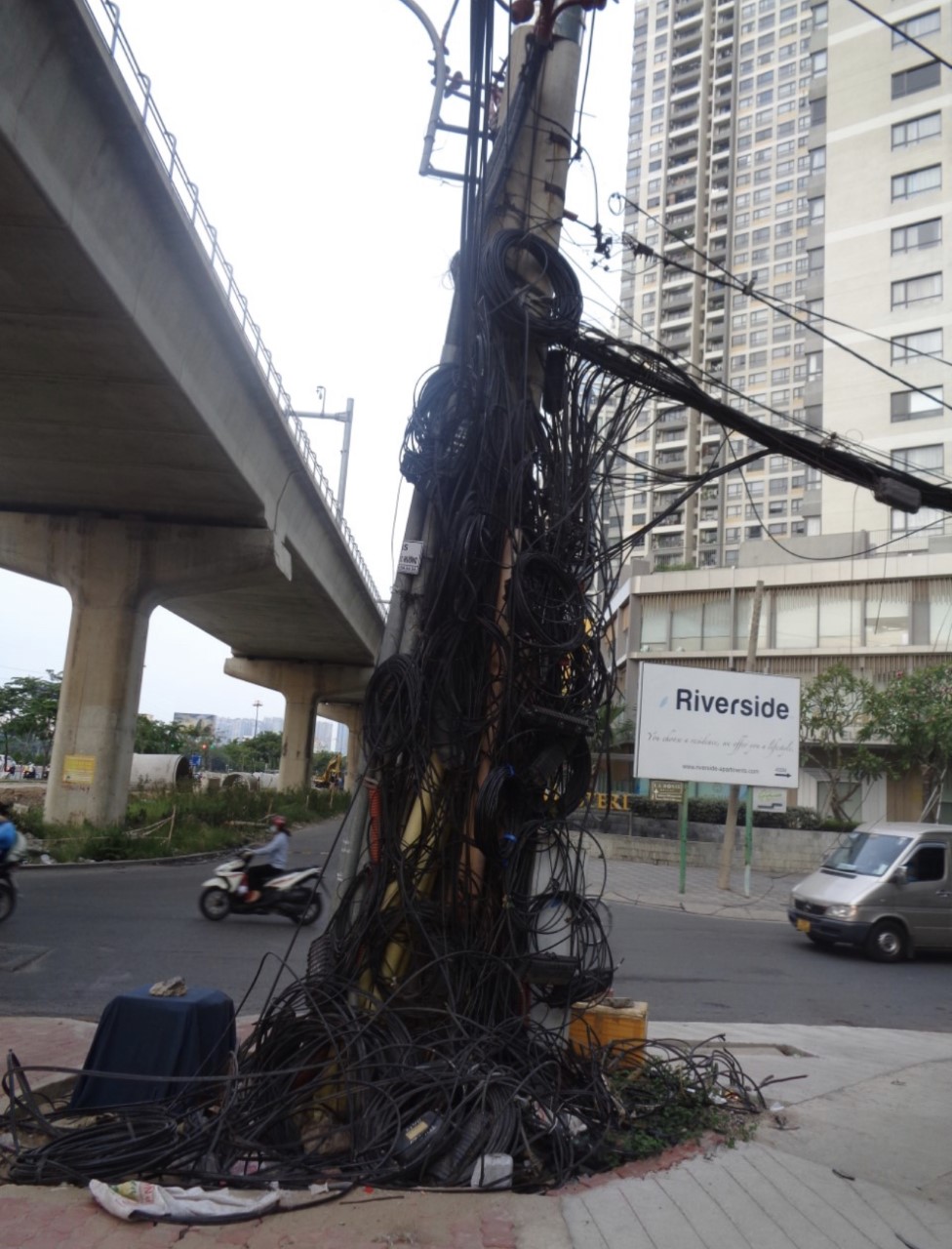Dây cáp nguy hiểm