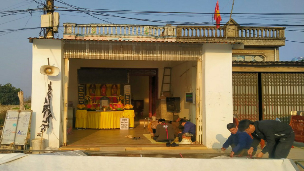 Hai vợ chồng tử vong trong căn nhà khoá trái cửa