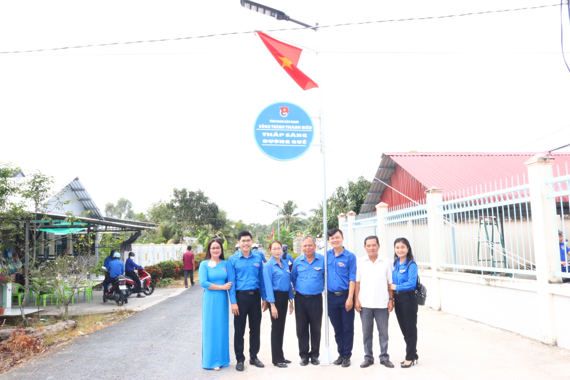 Khánh thành “Đường cờ Tổ quốc” thứ 2 tại Hậu Giang - Ảnh 18.