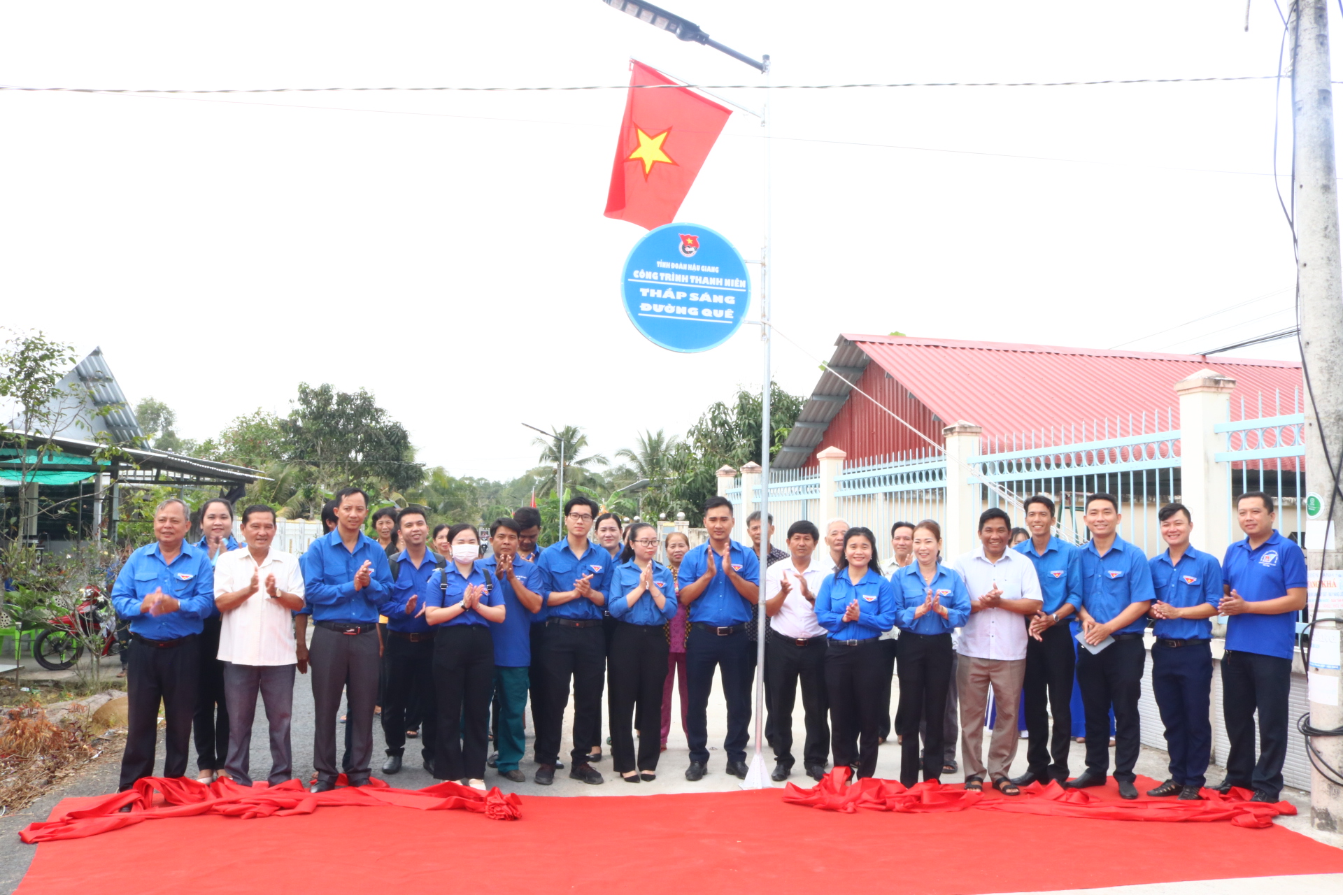 Khánh thành “Đường cờ Tổ quốc” thứ 2 tại Hậu Giang - Ảnh 19.