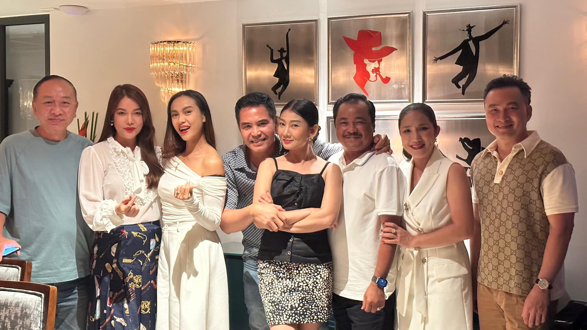 Trương Ngọc &Aacute;nh v&agrave; d&agrave;n sao &ldquo;Đồng tiền xương m&aacute;u&rdquo; tụ hội - Ảnh 2.