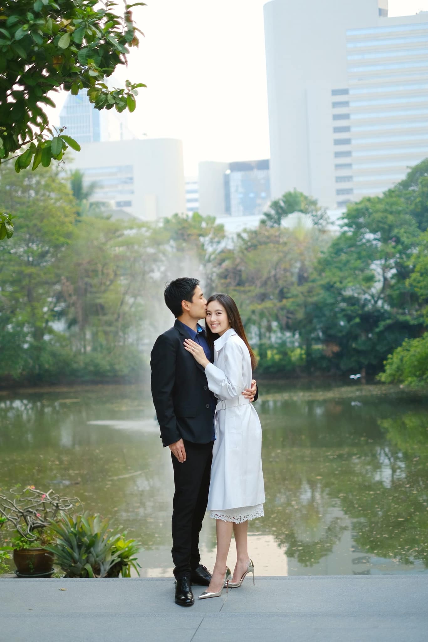 Mỹ nh&acirc;n chuyển giới đẹp nhất Th&aacute;i Lan cưới chồng đại gia - Ảnh 2.