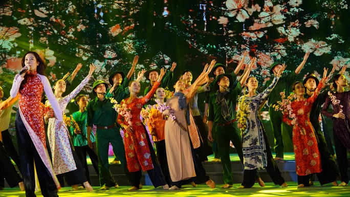 Chương tr&igrave;nh nghệ thuật Tự h&agrave;o Đảng quang vinh - Ảnh 2.
