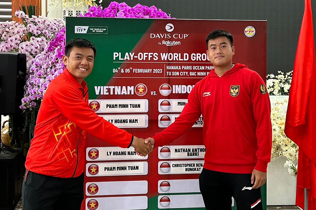 Lý Hoàng Nam "dễ thở" ở ngày mở màn play-off Davis Cup nhóm II