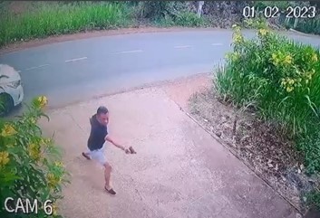 Nổ súng vì vợ bị bạn bêu xấu trên mạng xã hội - Ảnh 1.