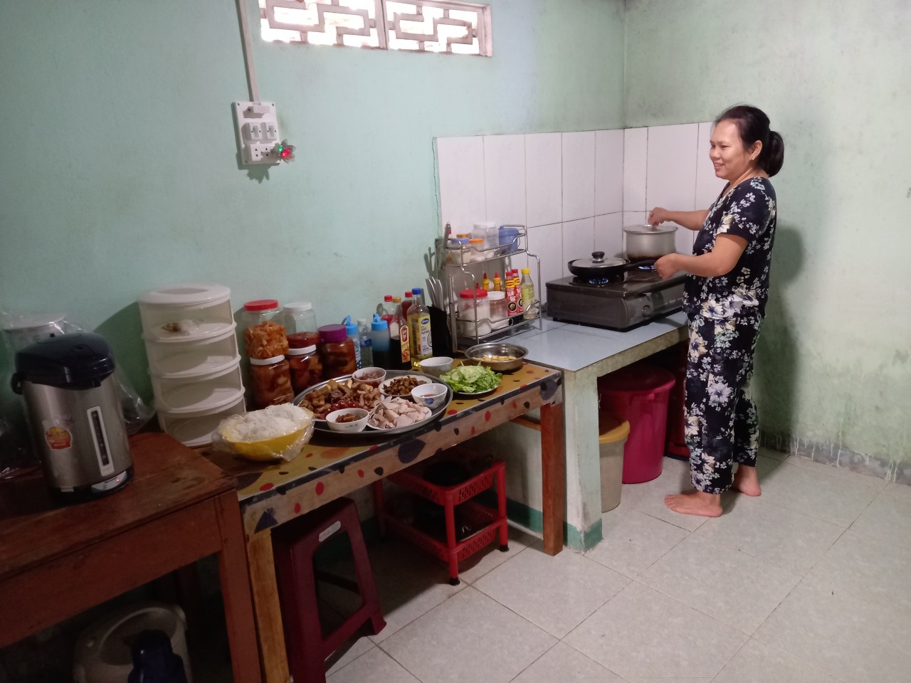 CUỘC THI VIẾT HƯƠNG VỊ TẾT: K&yacute; ức ngọt ng&agrave;o từ gian bếp nhỏ - Ảnh 4.