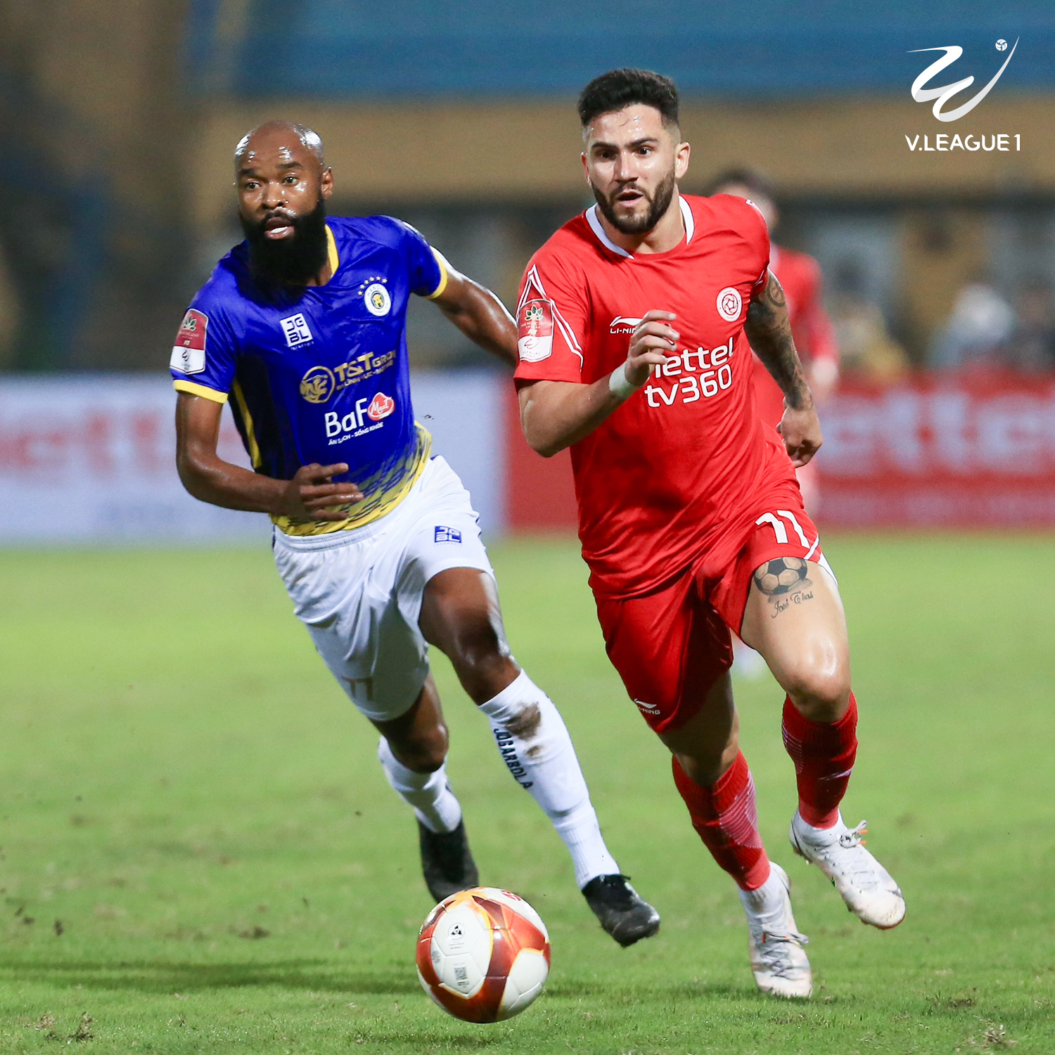 Đương kim v&ocirc; địch H&agrave; Nội FC bị cầm ch&acirc;n ng&agrave;y ra qu&acirc;n V-League 2023 - Ảnh 5.