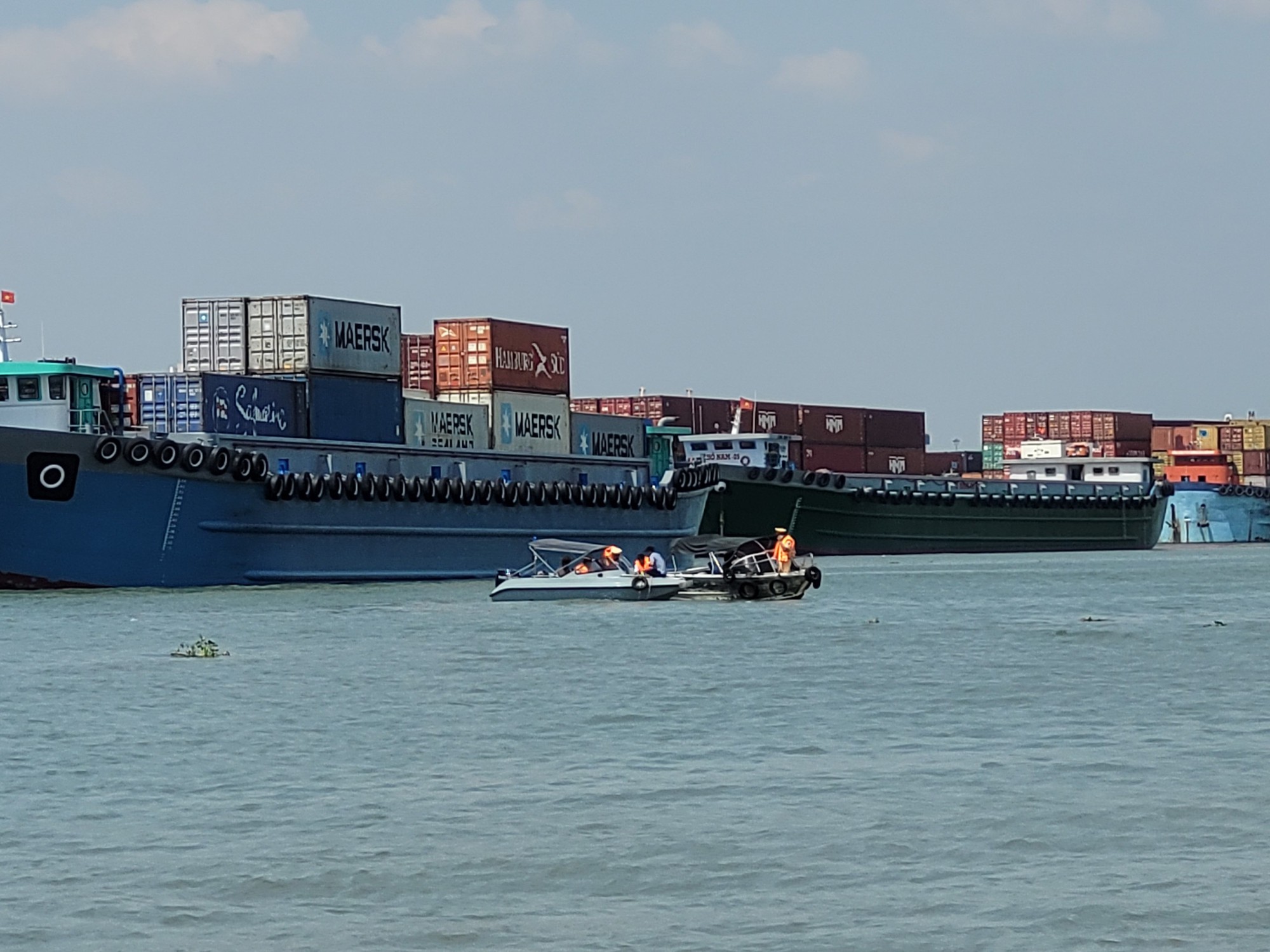 Vụ lật thuyền khiến 13 người gặp nạn tr&ecirc;n s&ocirc;ng Đồng Nai: Thuyền trưởng khai g&igrave;? - Ảnh 3.
