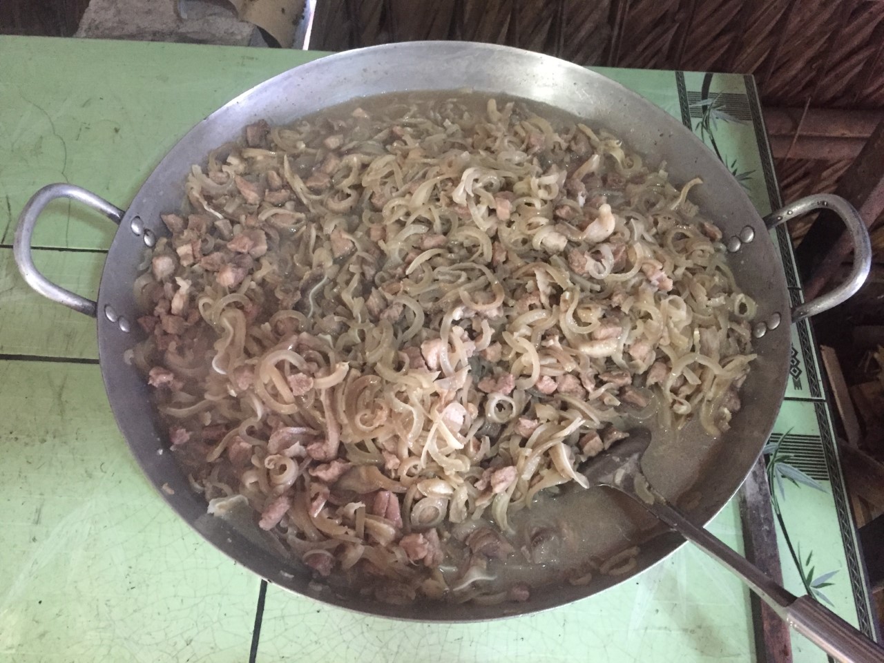 CUỘC THI VIẾT HƯƠNG VỊ TẾT: Chả lạnh da heo, nh&agrave; ngh&egrave;o cũng Tết - Ảnh 3.