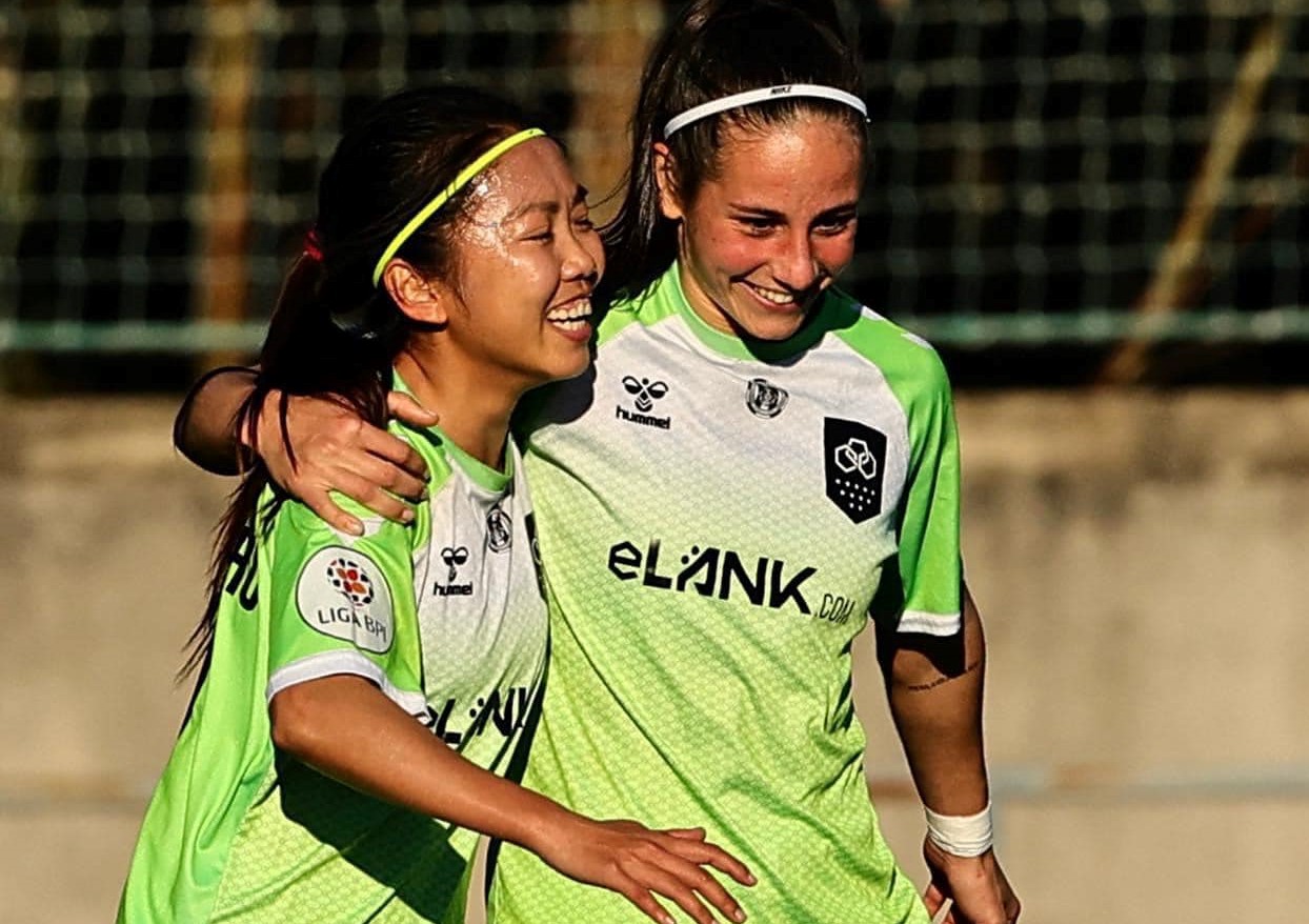 Huỳnh Như lan tỏa bầu không khí vui vẻ tại Lank FC