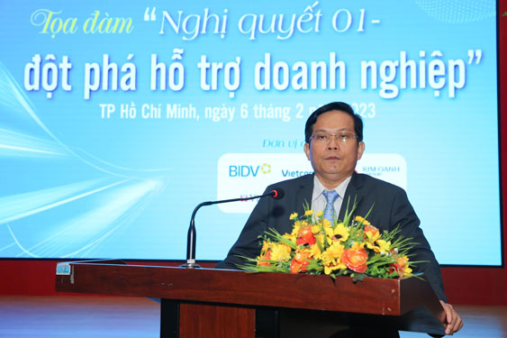 Tọa đàm "Nghị quyết 01 - Đột phá hỗ trợ doanh nghiệp": Vượt khó