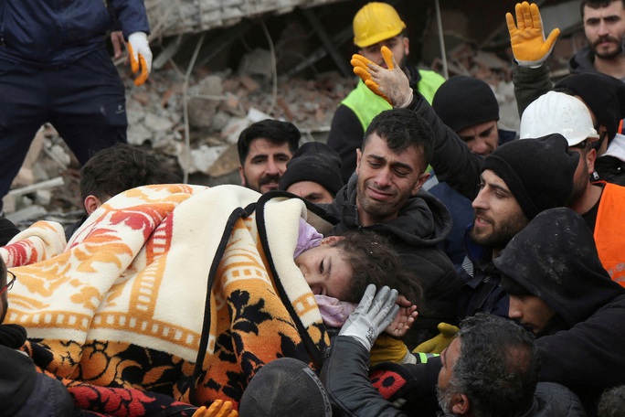 Thảm họa động đất: Dự b&aacute;o sốc về số nạn nh&acirc;n tử vong ở Thổ Nhĩ Kỳ v&agrave; Syria - Ảnh 2.