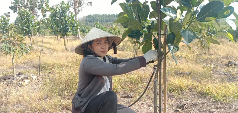 Khi công nhân bỏ nhà máy