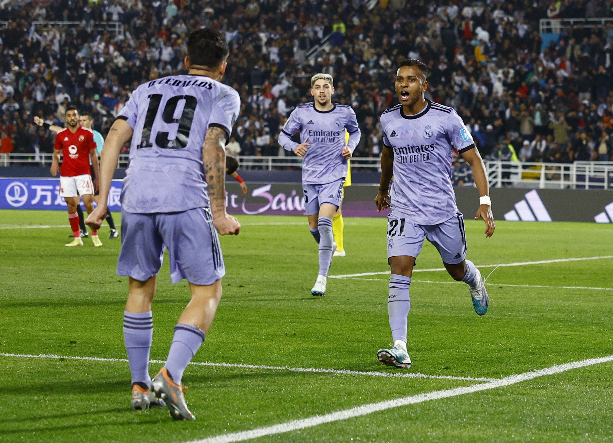 9 ph&uacute;t b&ugrave;ng nổ, Real Madrid v&agrave;o chung kết FIFA Club World Cup - Ảnh 6.
