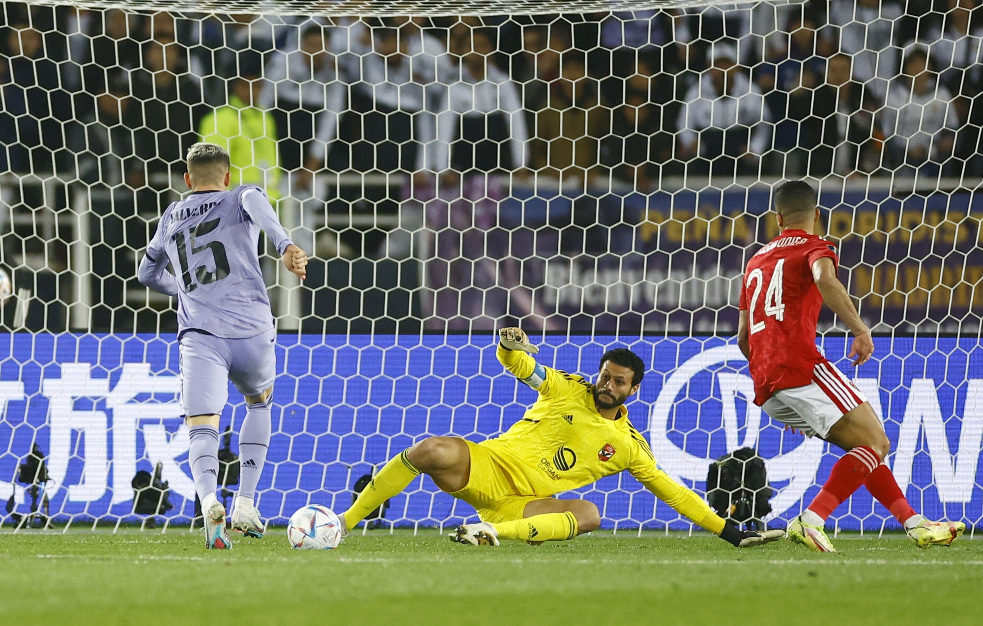 9 ph&uacute;t b&ugrave;ng nổ, Real Madrid v&agrave;o chung kết FIFA Club World Cup - Ảnh 4.