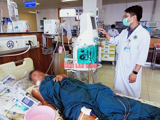 Vụ 88 người ăn chè bị ngộ độc: 1 người đã tử vong, 3 người đang điều trị - Ảnh 1.