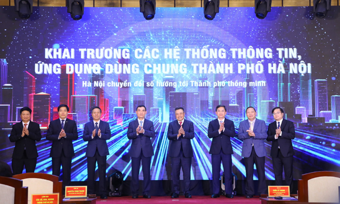 Chủ tịch Hà Nội Trần Sỹ Thanh: Phải làm phần mềm thực sự sống chứ không phải xây ra để đấy