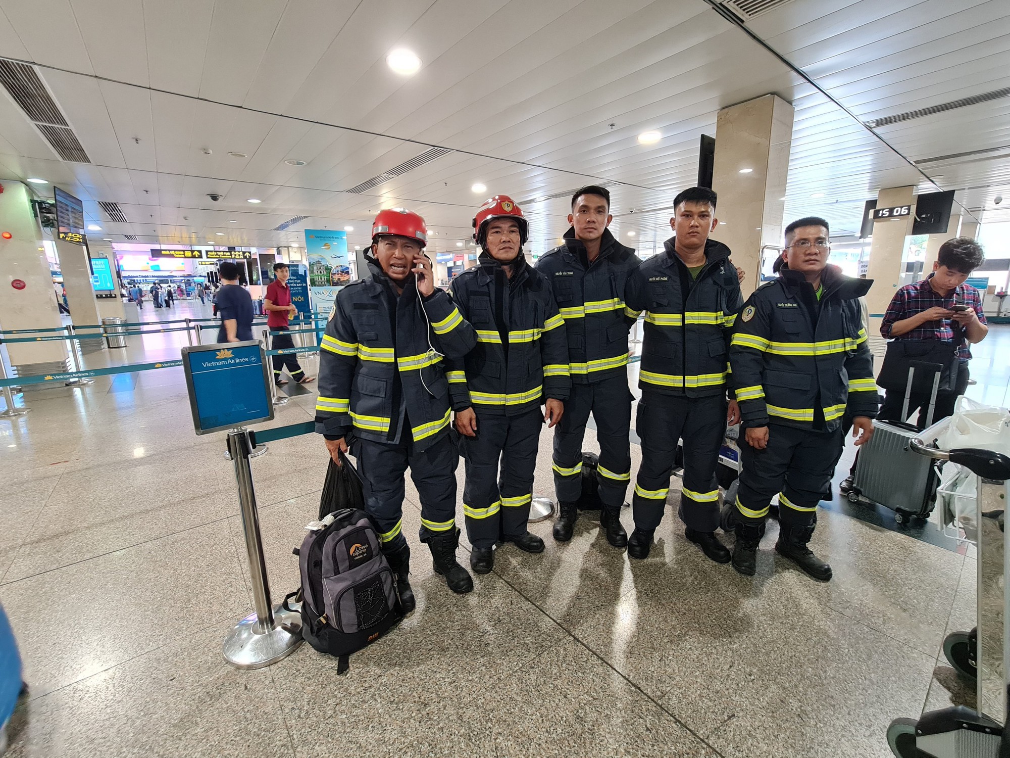 5 cán bộ PCCC và CNCH tinh nhuệ nhất của TP HCM sang Thổ Nhĩ Kỳ cứu hộ động đất - Ảnh 1.