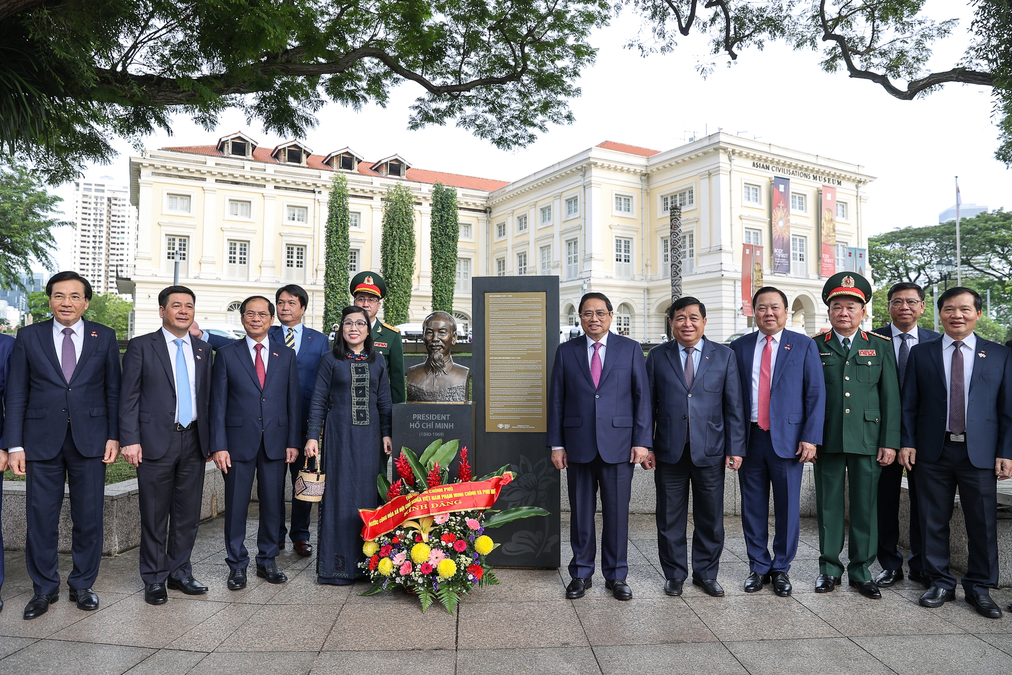 Lễ đ&oacute;n Thủ tướng Phạm Minh Ch&iacute;nh thăm ch&iacute;nh thức Singapore - Ảnh 6.
