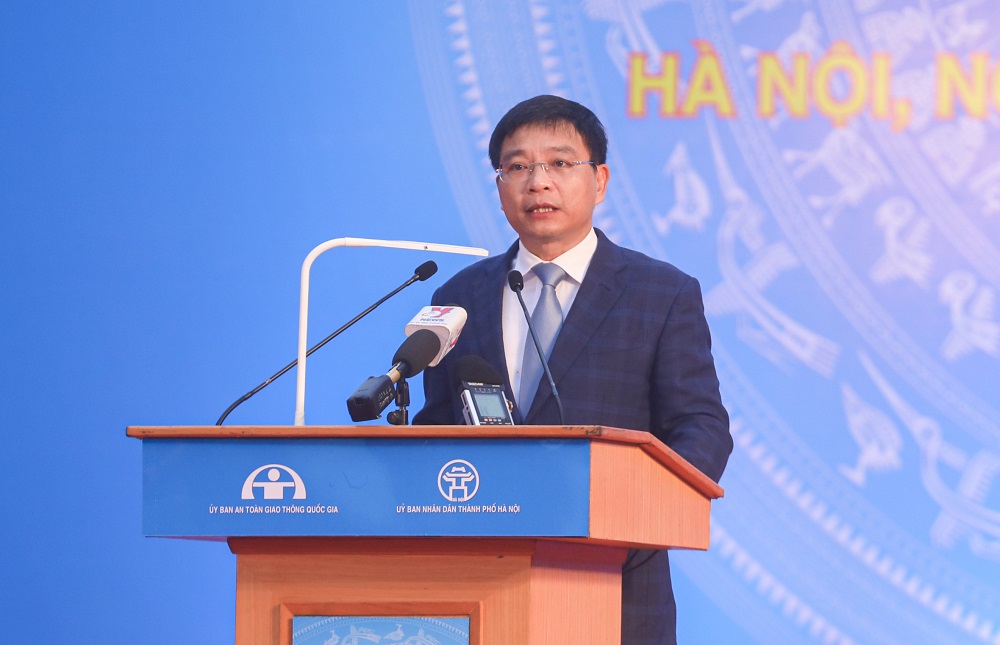 Bộ trưởng Nguyễn Văn Thắng: Thượng t&ocirc;n ph&aacute;p luật để giao th&ocirc;ng an to&agrave;n - Ảnh 2.