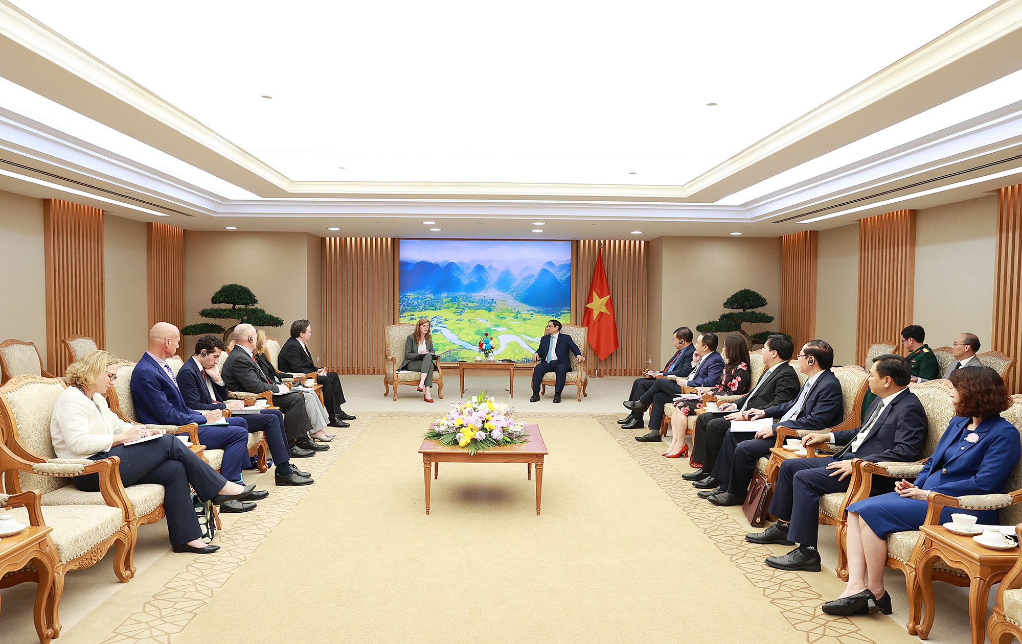 Thủ tướng Phạm Minh Ch&iacute;nh tiếp Tổng Gi&aacute;m đốc Cơ quan Ph&aacute;t triển Quốc tế Mỹ - Ảnh 2.