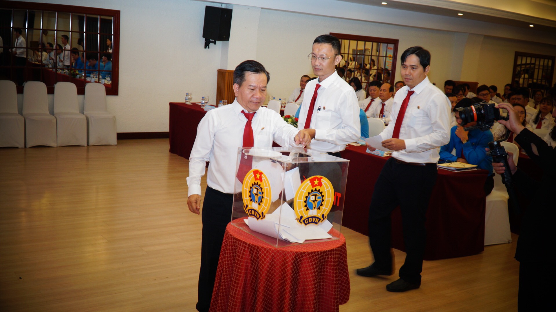 Khơi dậy tiềm năng s&aacute;ng tạo trong c&ocirc;ng nh&acirc;n lao động - Ảnh 1.