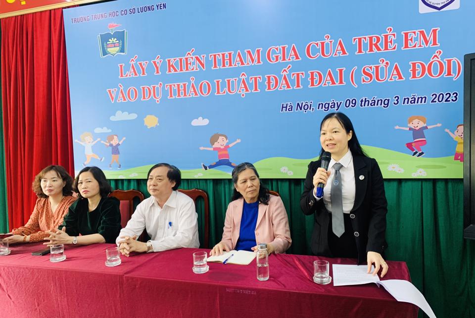 Xôn xao hội nghị lấy ý kiến tham gia của trẻ em vào Dự thảo Luật Đất đai - Ảnh 3.