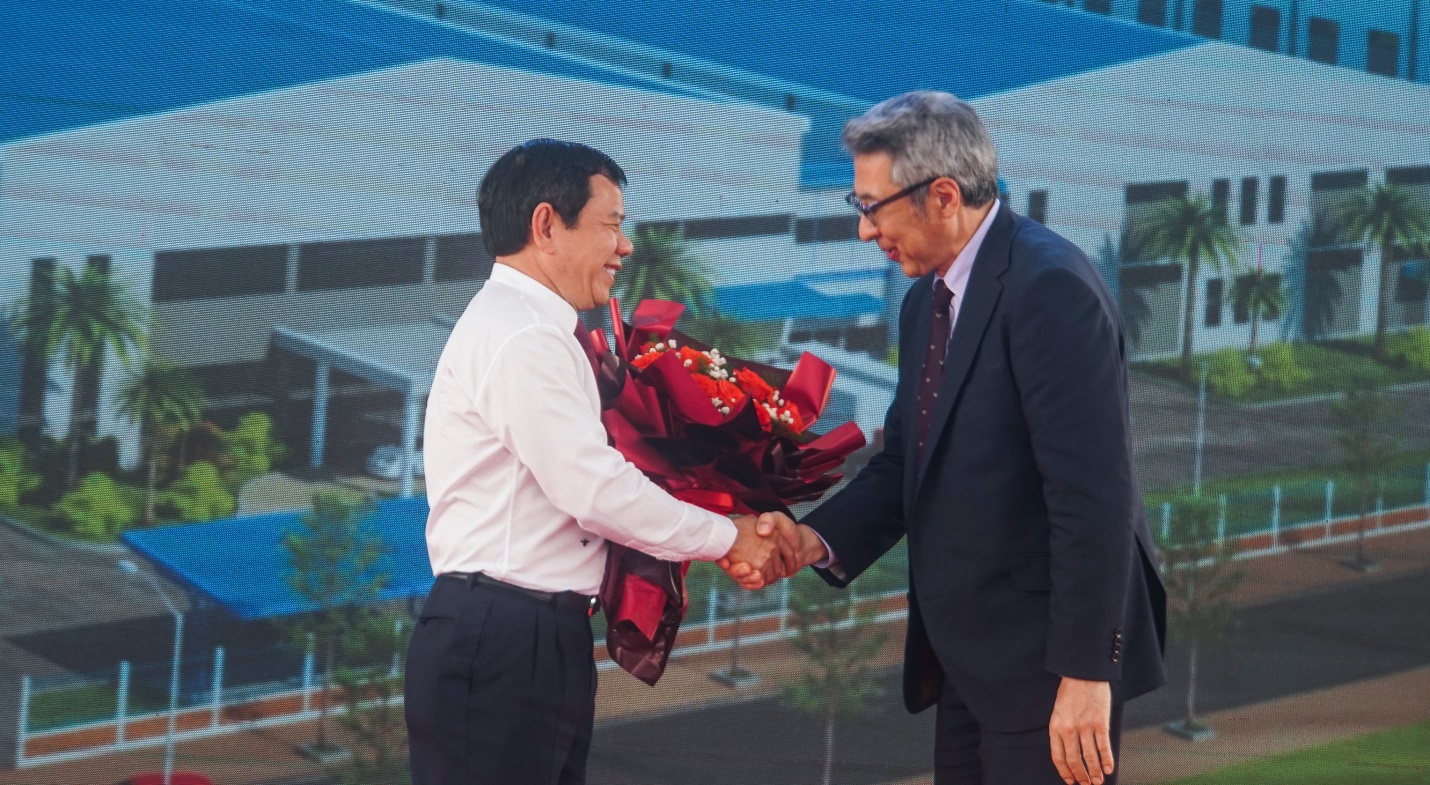 Khánh thành nhà máy mở rộng của Công ty TNHH điện tử Sumida Quảng Ngãi - Ảnh 6.