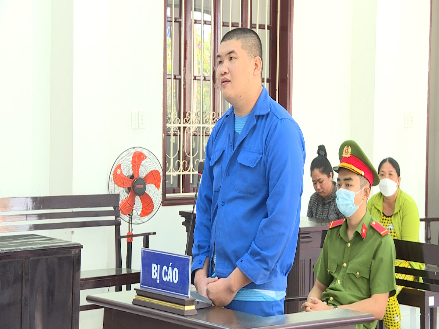 Ng&agrave;y trả gi&aacute; của bị c&aacute;o M&ugrave;i Ho&agrave;ng Ph&uacute;c - Ảnh 1.