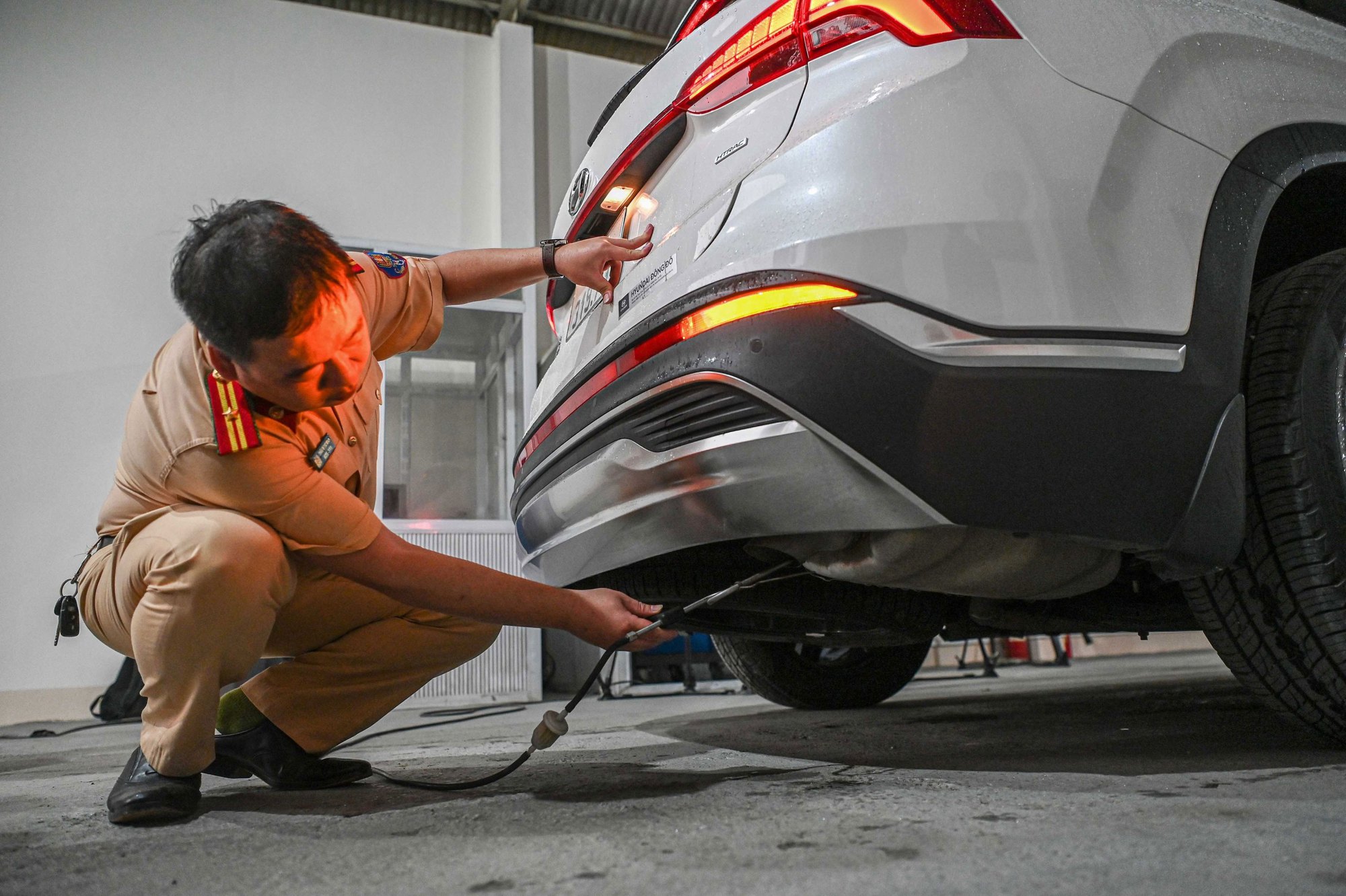 Dốc toàn lực hỗ trợ đăng kiểm