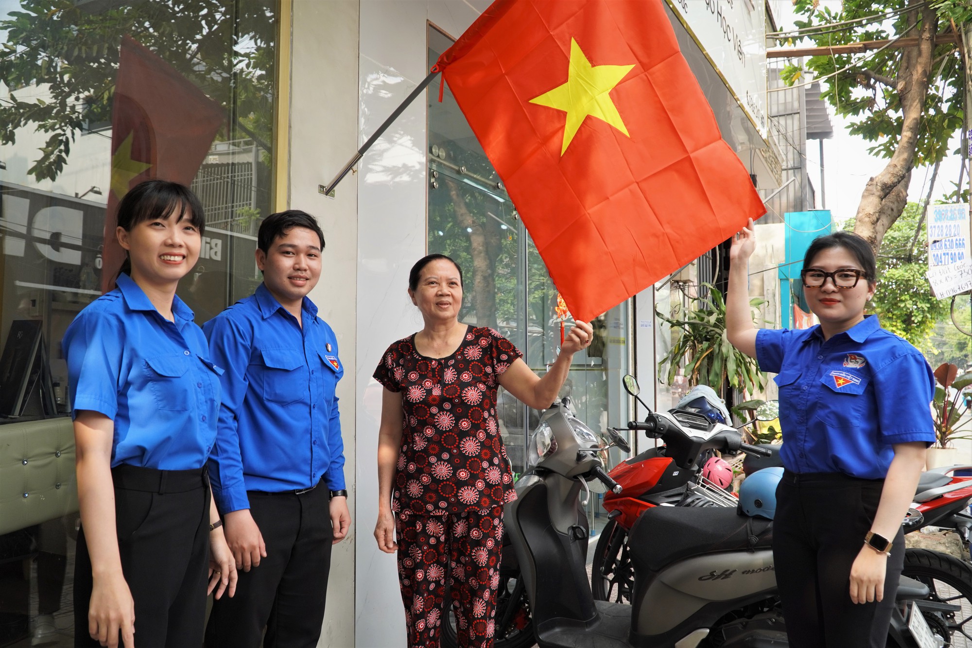 Tự hào Đường cờ Tổ quốc ở TP Thủ Đức - Ảnh 10.