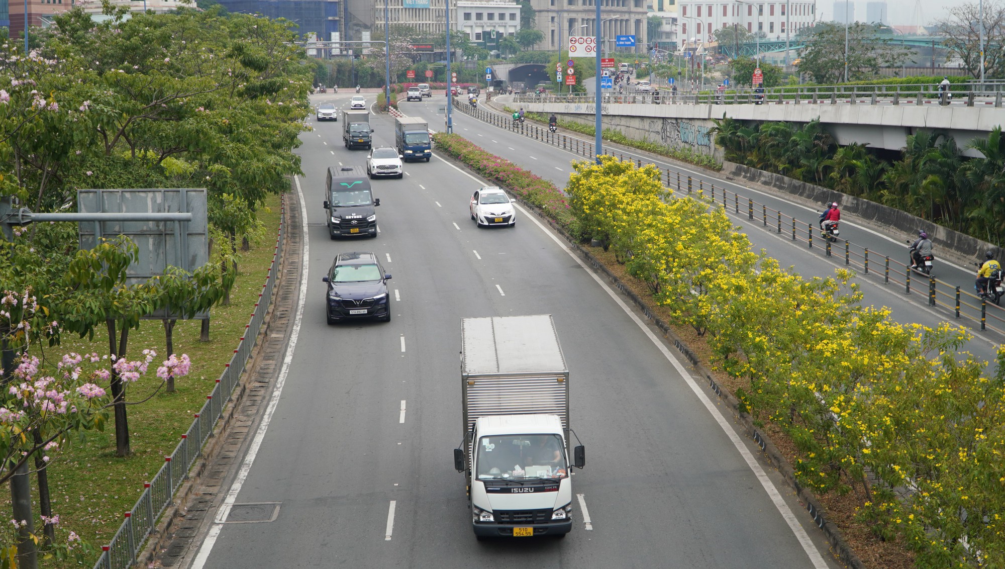 Nhiệt độ trong ngày ở TP HCM chênh lệch hơn 10 độ C