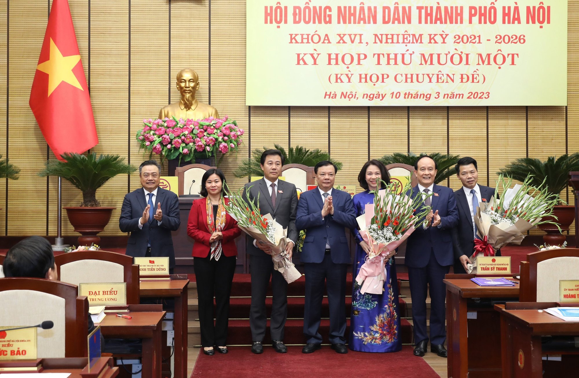 V&igrave; sao H&agrave; Nội c&oacute; 6 ph&oacute; chủ tịch? - Ảnh 1.