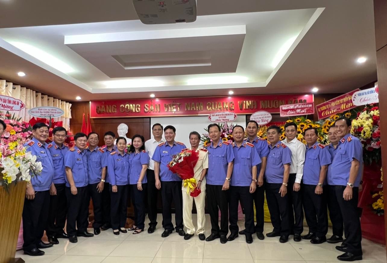 Viện trưởng VKSND tỉnh An Giang nhận nhiệm vụ mới - Ảnh 2.