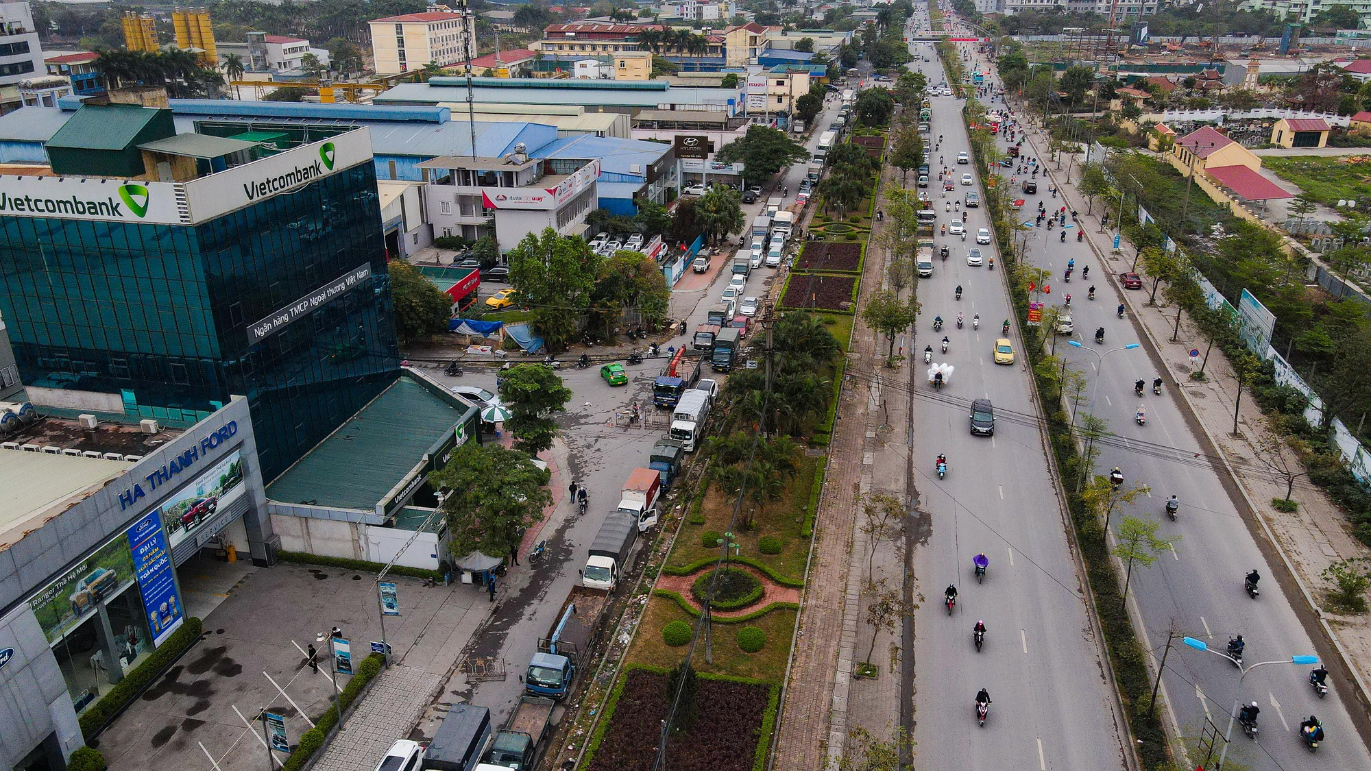 Th&ecirc;m 1 trung t&acirc;m đăng kiểm ở H&agrave; Nội bị kh&aacute;m x&eacute;t - Ảnh 7.