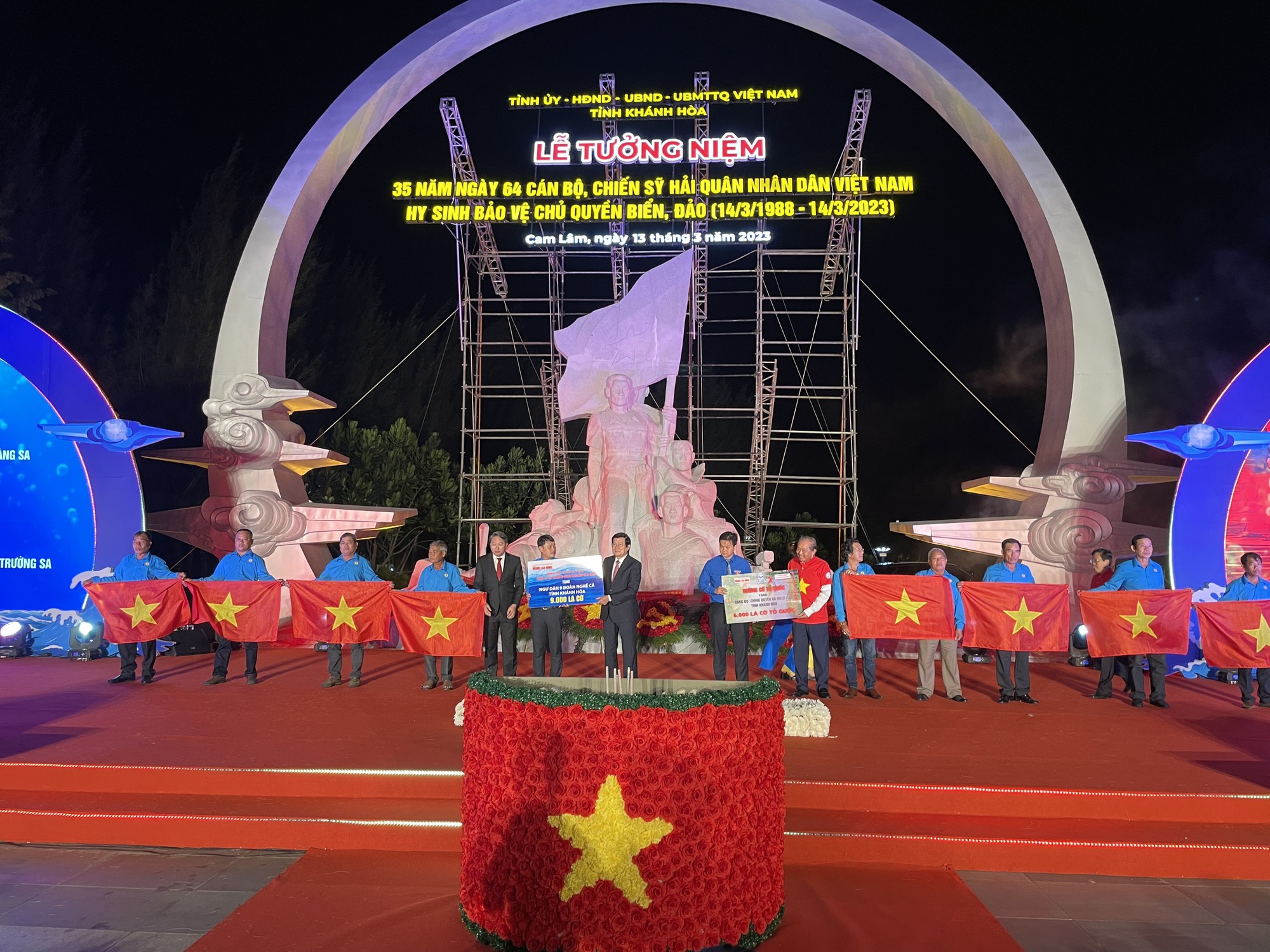 X&uacute;c động Lễ tưởng niệm 35 năm sự kiện Gạc Ma - Ảnh 13.