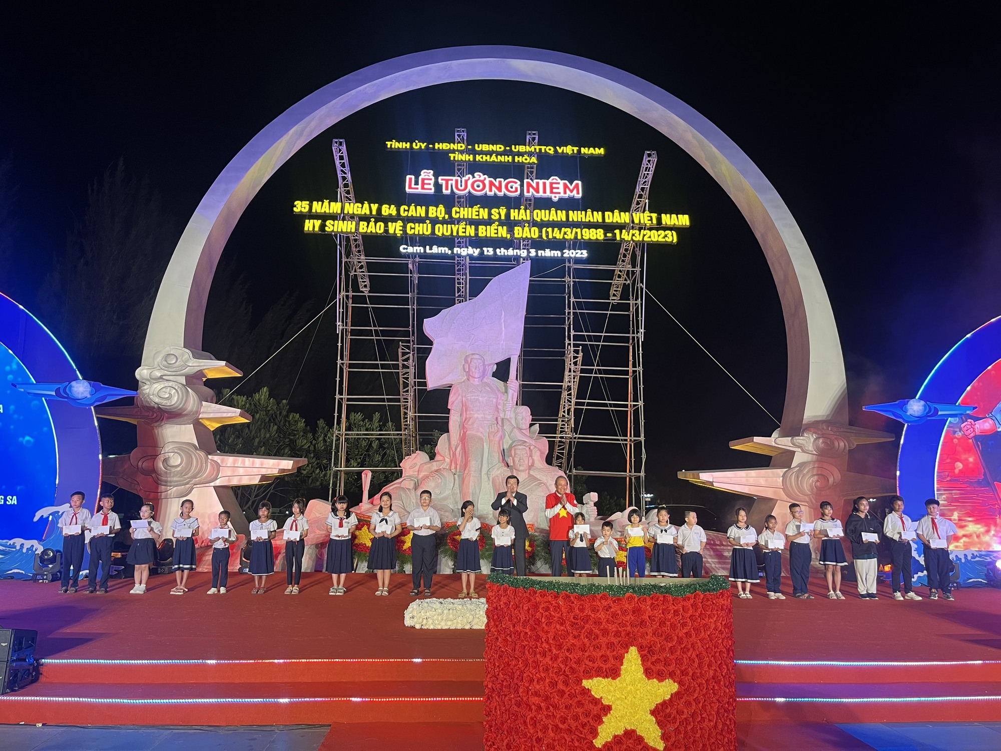 X&uacute;c động Lễ tưởng niệm 35 năm sự kiện Gạc Ma - Ảnh 15.