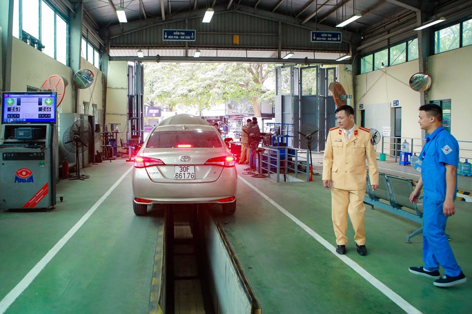 Bộ trưởng GTVT Nguyễn Văn Thắng đề nghị Bộ Quốc phòng hỗ trợ  đăng kiểm