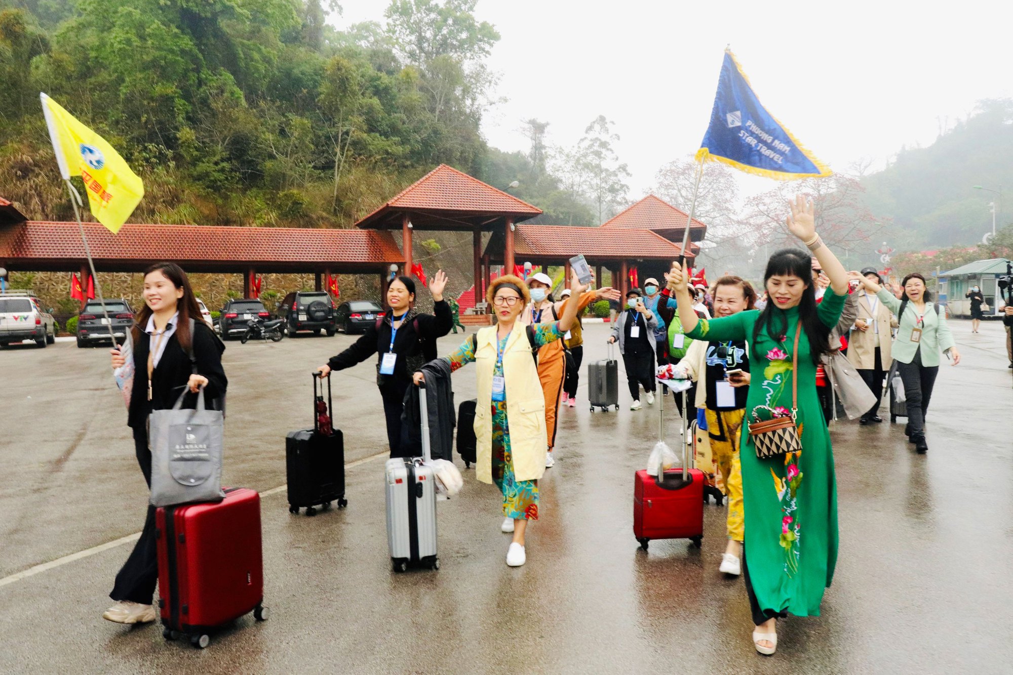 Phát triển du lịch an toàn, xanh, sạch